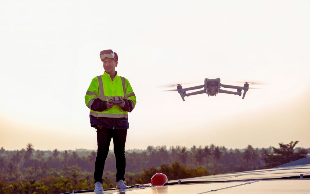 dron z operatorem drona