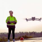dron z operatorem drona